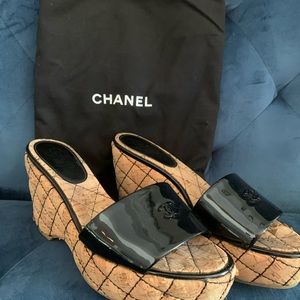 Chanel slides